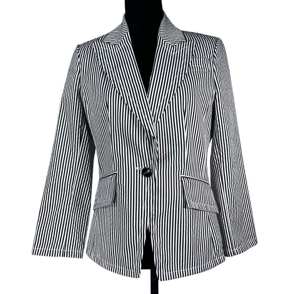 St. John Striped Blazer Jacket Black White Preppy Derby Women's Size 4
